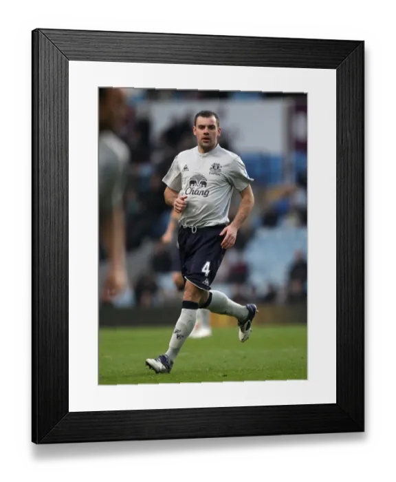 Framed Print : Darron Gibson in Action: Everton vs. Aston Villa, Premier League Clash (January 14, 2012) Framed Print : Darron Gibson in Action: Everton vs. Aston Villa, Premier League Clash (January 14, 2012)