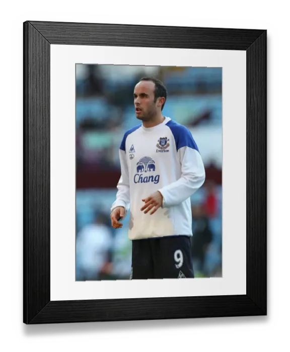 Framed Print : Barclays Premier League: Showdown at Villa Park - Landon Donovan and Everton (January 14, 2012) Framed Print : Barclays Premier League: Showdown at Villa Park - Landon Donovan and Everton (January 14, 2012)