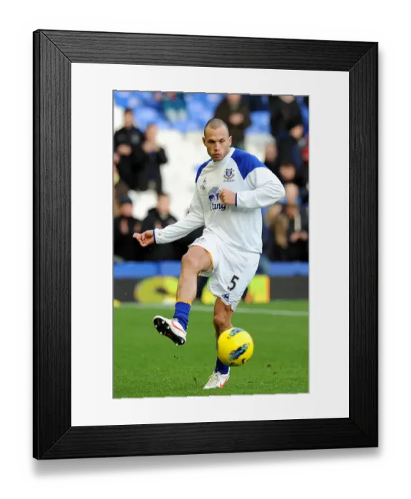 Framed Print : Heitinga in Action: Everton vs. Blackburn Rovers, Premier League (21 January 2012, Goodison Park) Framed Print : Heitinga in Action: Everton vs. Blackburn Rovers, Premier League (21 January 2012, Goodison Park)
