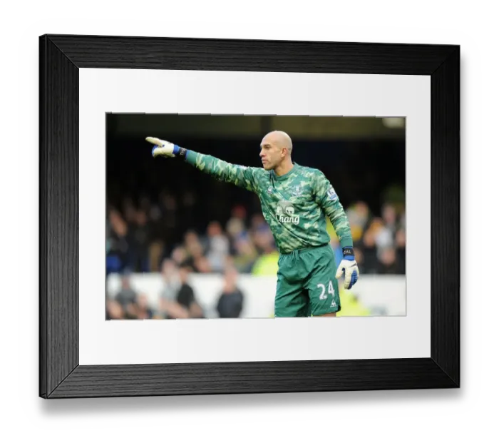 Framed Print : Tim Cahill Scores the Thriller at Goodison Park: Everton vs Blackburn Rovers, Barclays Premier League (21 January 2012) Framed Print : Tim Cahill Scores the Thriller at Goodison Park: Everton vs Blackburn Rovers, Barclays Premier League (21 January 2012)