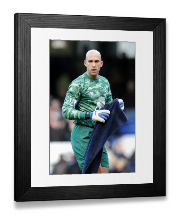Framed Print : Tim Howard in Action: Everton vs. Blackburn Rovers, Premier League 2012 - Goodison Park Framed Print : Tim Howard in Action: Everton vs. Blackburn Rovers, Premier League 2012 - Goodison Park