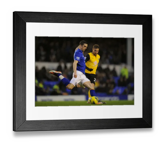 Framed Print : Shane Duffy's Last-Minute Heroics: Everton vs Blackburn Rovers (Premier League) Framed Print : Shane Duffy's Last-Minute Heroics: Everton vs Blackburn Rovers (Premier League)