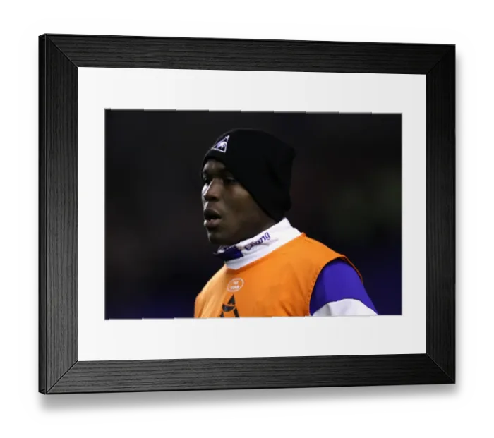 Framed Print : Royston Drenthe at Goodison Park: Everton vs Manchester City - Barclays Premier League (31 January 2012) Framed Print : Royston Drenthe at Goodison Park: Everton vs Manchester City - Barclays Premier League (31 January 2012)