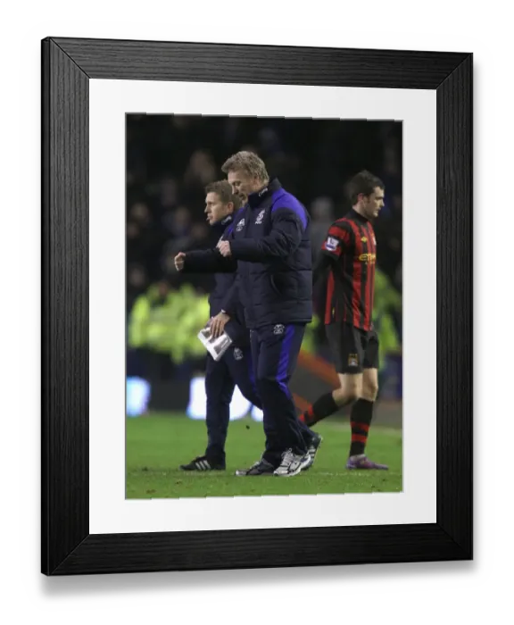 Framed Print : David Moyes and Everton Team Celebrate Premier League Victory Over Manchester City (31 January 2012, Goodison Park) Framed Print : David Moyes and Everton Team Celebrate Premier League Victory Over Manchester City (31 January 2012, Goodison Park)