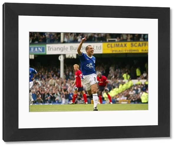 Leon Osman's Celebration: Everton vs. West Bromich Albion, Barclays Premiership, Goodison Park (2004)