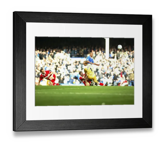 Framed Print : 19 09 04 Job No 04091901 Barclays Premiership Everton v Framed Print : 19 09 04 Job No 04091901 Barclays Premiership Everton v