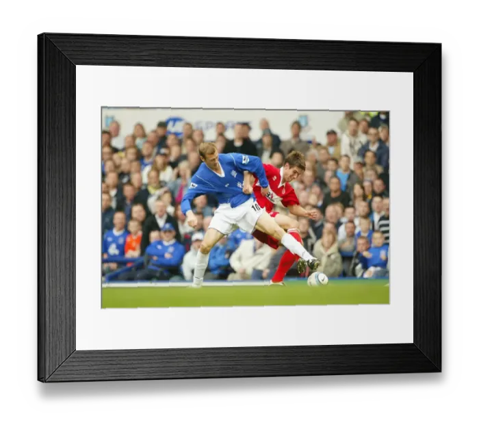 Framed Print : Everton vs Middlesbrough, Duncan Ferguson in Action - Barclays Premiership 2004 Framed Print : Everton vs Middlesbrough, Duncan Ferguson in Action - Barclays Premiership 2004