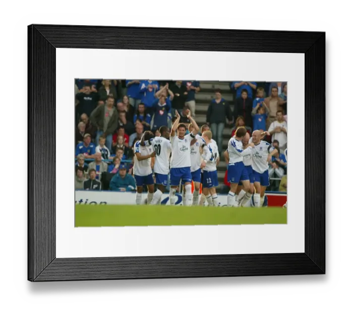Framed Print : Key Moments: Tim Cahill's Goal Celebration at Fratton Park - Portsmouth vs. Everton, Barclays Premiership, September 26, 2004