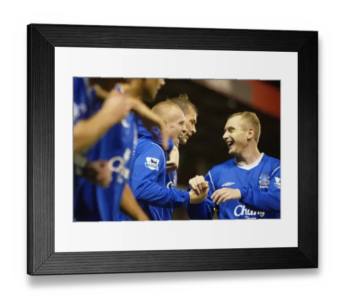 Framed Print : Nick Chadwick's Thrilling Goal Celebration: Bristol City Upsets Everton in Carling Cup 2nd Round, 04-05
