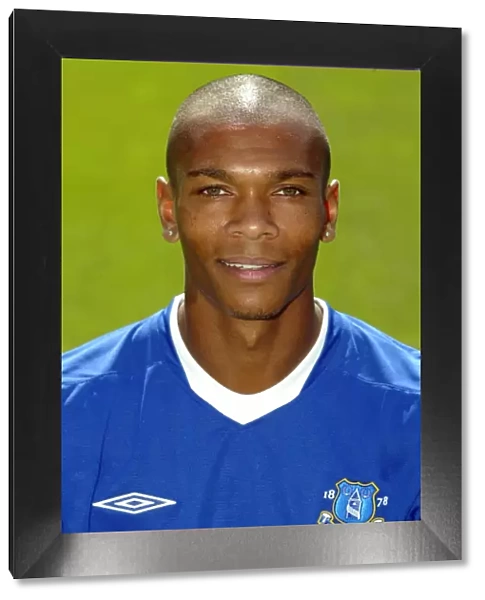 Marcus Bent with Everton FC: Team Picture and Portraits