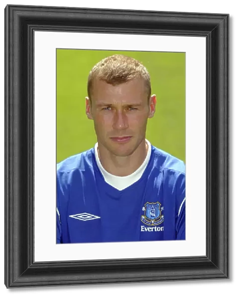 Everton FC: Duncan Ferguson Team Picture and Portraits