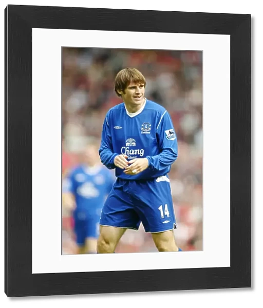 Kevin Kilbane in Action for Everton vs Manchester United at Old Trafford, 2004