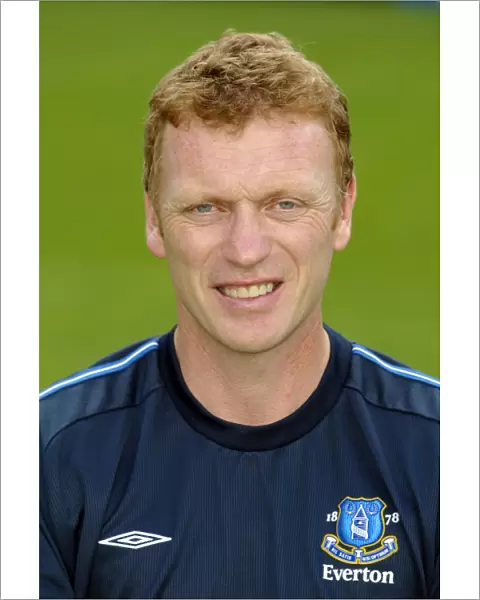 David Moyes with Everton Team - 12 August 2004