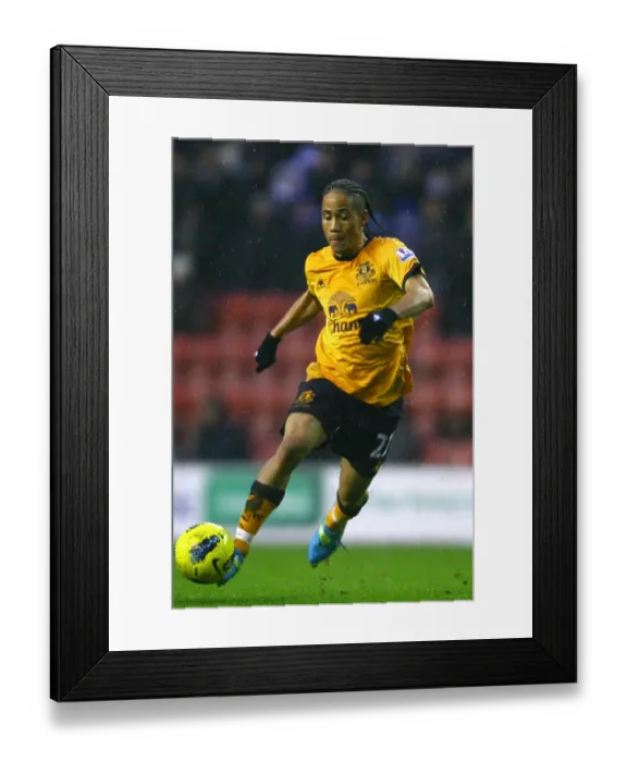 Framed Print : Steven Pienaar in Action: Everton vs. Wigan Athletic, Barclays Premier League (February 2012) Framed Print : Steven Pienaar in Action: Everton vs. Wigan Athletic, Barclays Premier League (February 2012)