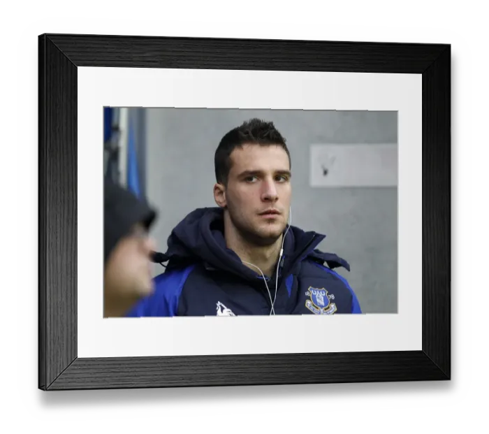 Framed Print : Shane Duffy in Action: Everton vs. Wigan Athletic, Barclays Premier League (04 February 2012)