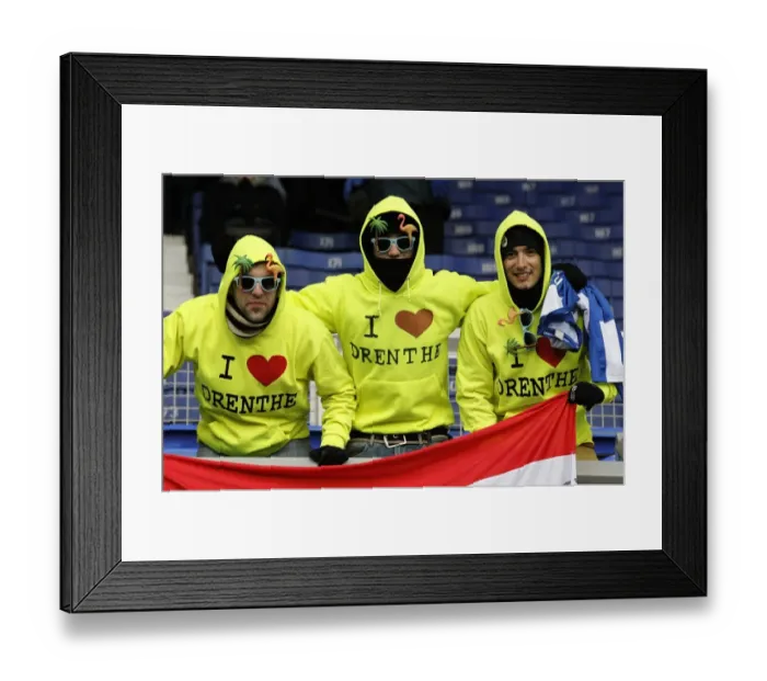 Framed Print : Everton Fans Unite: A Warm Welcome for Royston Drenthe at Goodison Park (Everton vs Chelsea, 11 February 2012) Framed Print : Everton Fans Unite: A Warm Welcome for Royston Drenthe at Goodison Park (Everton vs Chelsea, 11 February 2012)