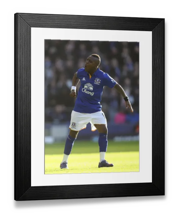 Framed Print : Royston Drenthe's Thrilling First Goal: Everton's FA Cup Victory Over Blackpool (February 18, 2012)