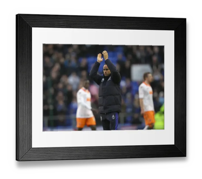 Framed Print : Landon Donovan's Triumphant Farewell: Everton's FA Cup Victory Over Blackpool (February 2012) Framed Print : Landon Donovan's Triumphant Farewell: Everton's FA Cup Victory Over Blackpool (February 2012)