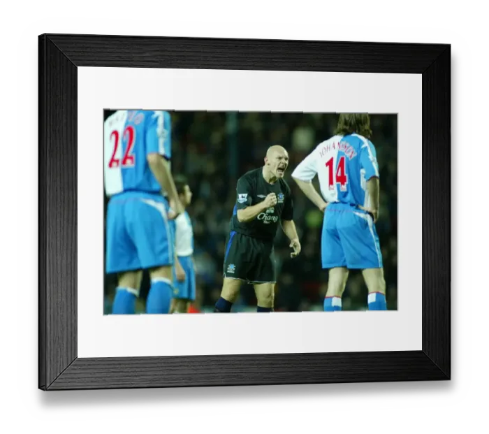 Framed Print : Thomas Gravesen barks his instructions Framed Print : Thomas Gravesen barks his instructions