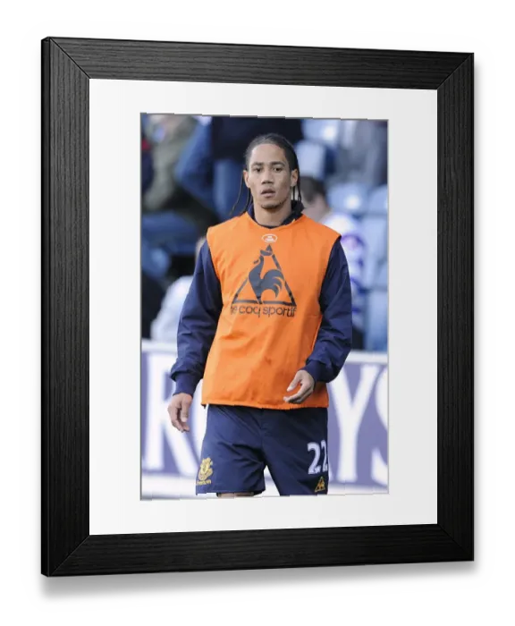 Framed Print : Steven Pienaar in Action: Everton vs. Queens Park Rangers, Barclays Premier League (03.03.2012, Loftus Road) Framed Print : Steven Pienaar in Action: Everton vs. Queens Park Rangers, Barclays Premier League (03.03.2012, Loftus Road)