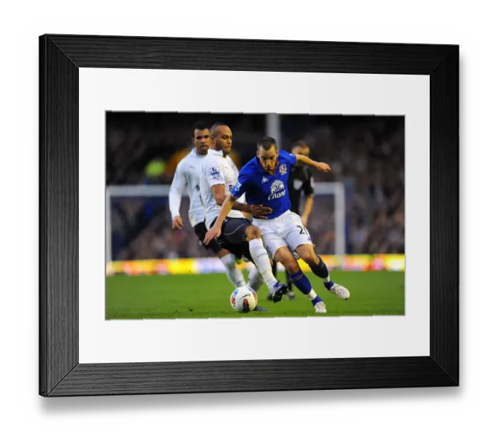 Framed Print : Battle for the Ball: Osman vs. Kaboul - Everton vs. Tottenham Premier League Clash (10 March 2012, Goodison Park) Framed Print : Battle for the Ball: Osman vs. Kaboul - Everton vs. Tottenham Premier League Clash (10 March 2012, Goodison Park)