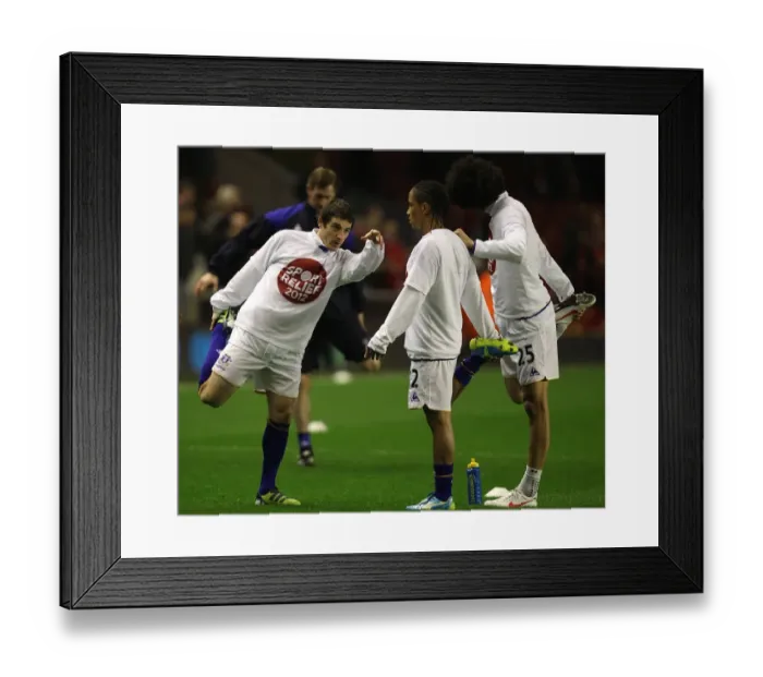 Framed Print : Everton's Baines, Pienaar, and Fellaini Unite in Focus during Liverpool's Anfield Warm-Up (13 March 2012) Framed Print : Everton's Baines, Pienaar, and Fellaini Unite in Focus during Liverpool's Anfield Warm-Up (13 March 2012)