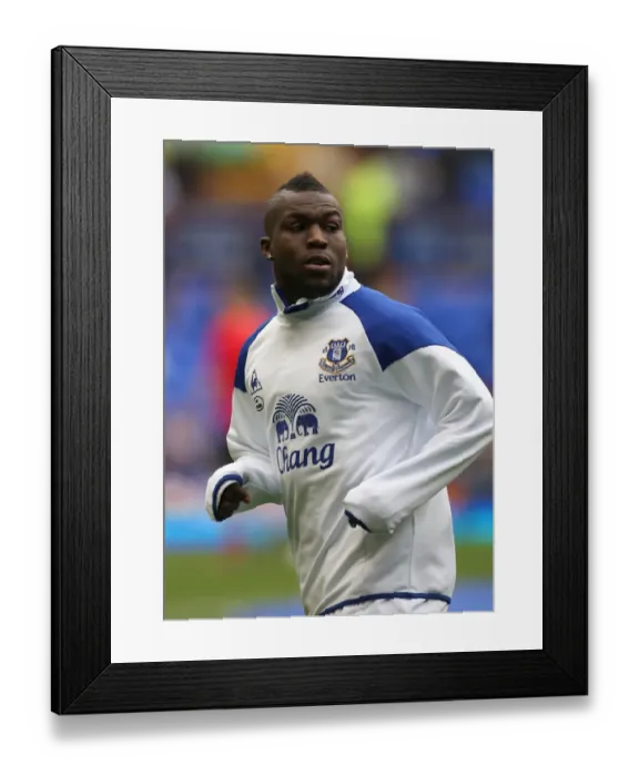 Framed Print : FA Cup Sixth Round Drama: Everton vs Sunderland at Goodison Park - Royston Drenthe's Thrilling Performance