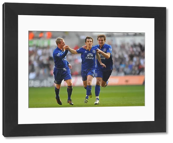 Leighton Baines Scores First Goal: Everton's Triumph at Swansea City (BPL 2012)