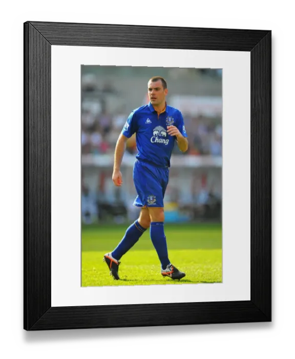 Framed Print : Barclays Premier League - Swansea City v Everton - Liberty Stadium Framed Print : Barclays Premier League - Swansea City v Everton - Liberty Stadium