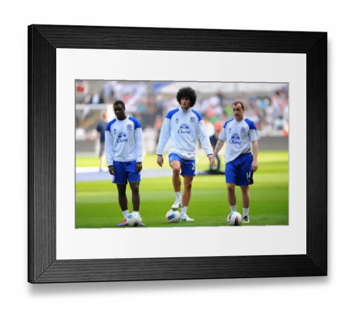 Framed Print : Marouane Fellaini's Focused Warm-Up Ahead of Everton's Clash with Swansea City (BPL, 24 March 2012) Framed Print : Marouane Fellaini's Focused Warm-Up Ahead of Everton's Clash with Swansea City (BPL, 24 March 2012)