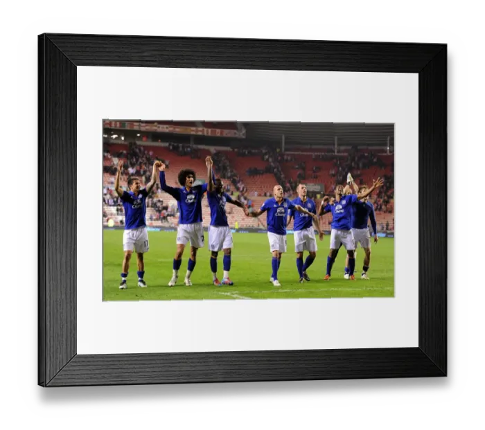 Framed Print : Everton FC: Triumphant Celebration at Stadium of Light after FA Cup Victory over Sunderland (March 2012) Framed Print : Everton FC: Triumphant Celebration at Stadium of Light after FA Cup Victory over Sunderland (March 2012)