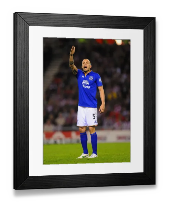 Framed Print : FA Cup Sixth Round Replay: Johnny Heitinga at Sunderland's Stadium of Light (27 March 2012) Framed Print : FA Cup Sixth Round Replay: Johnny Heitinga at Sunderland's Stadium of Light (27 March 2012)