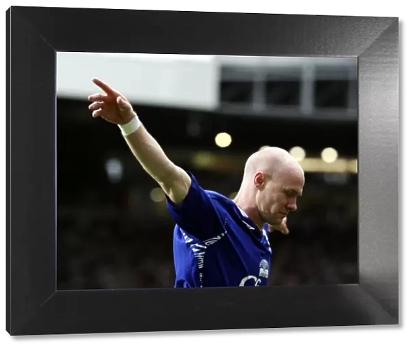 Andrew Johnson's Debut Goal: Everton's Triumph over Newcastle United (07 / 08)