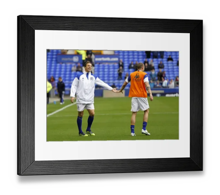 Framed Print : Everton FC: Heitinga and Jagielka Pre-Match Warm-Up at Goodison Park (31 March 2012 vs West Bromwich Albion)