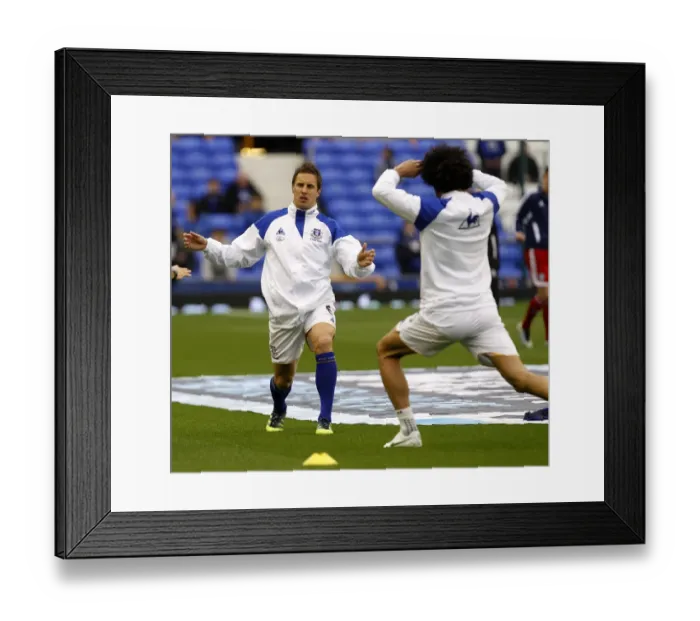 Framed Print : Gearing Up: Phil Jagielka of Everton FC Prepares for Barclays Premier League Clash Against West Bromwich Albion (31 March 2012, Goodison Park)