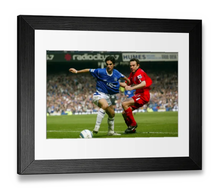 Framed Print : Mikel Arteta gets away from Stan Lazaridis