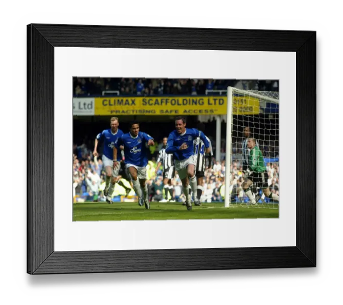 Framed Print : David Weir celebrates scoring Framed Print : David Weir celebrates scoring
