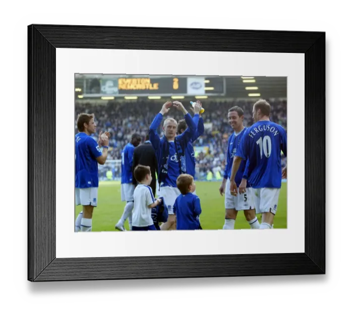 Framed Print : Evertons lap of honour Framed Print : Evertons lap of honour