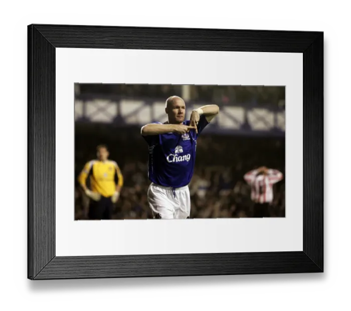 Framed Print : Andrew Johnson's Six-Goal Onslaught: Everton Crushes Sunderland 6-1 (BPL, 24 / 11 / 07) Framed Print : Andrew Johnson's Six-Goal Onslaught: Everton Crushes Sunderland 6-1 (BPL, 24 / 11 / 07)