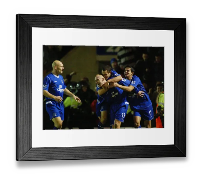 Framed Print : Everton's FA Cup Triumph: Plymouth 1-3 (08-01-05) Framed Print : Everton's FA Cup Triumph: Plymouth 1-3 (08-01-05)