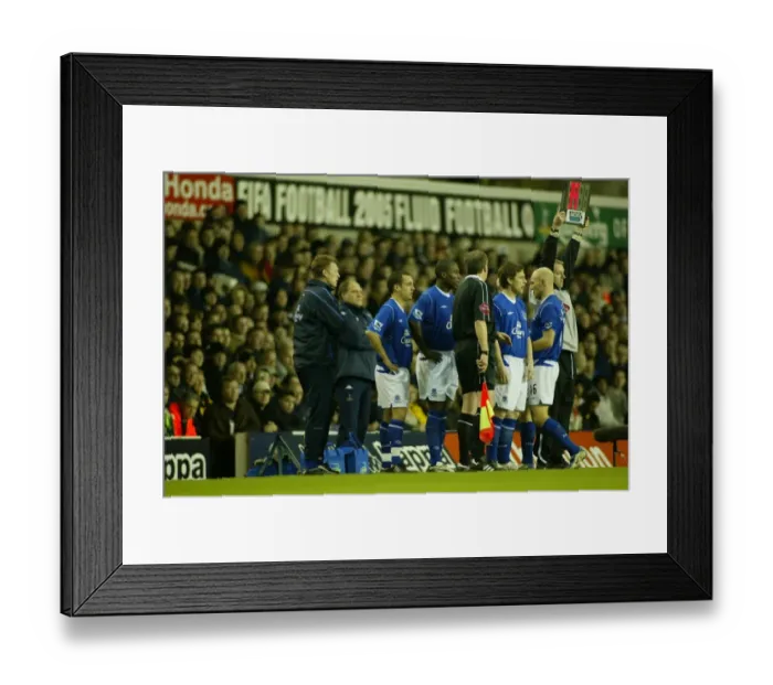 Framed Print : Spurs Thrash Everton 5-2 in Season 04-05 Framed Print : Spurs Thrash Everton 5-2 in Season 04-05
