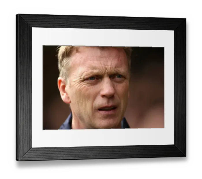 Framed Print : David Moyes and Everton Face Norwich City in Barclays Premier League (07 April 2012) Framed Print : David Moyes and Everton Face Norwich City in Barclays Premier League (07 April 2012)