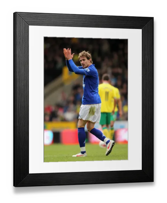 Framed Print : Everton's Jelavic Scores Double: Celebrating with Fans vs. Norwich City (07 April 2012) Framed Print : Everton's Jelavic Scores Double: Celebrating with Fans vs. Norwich City (07 April 2012)