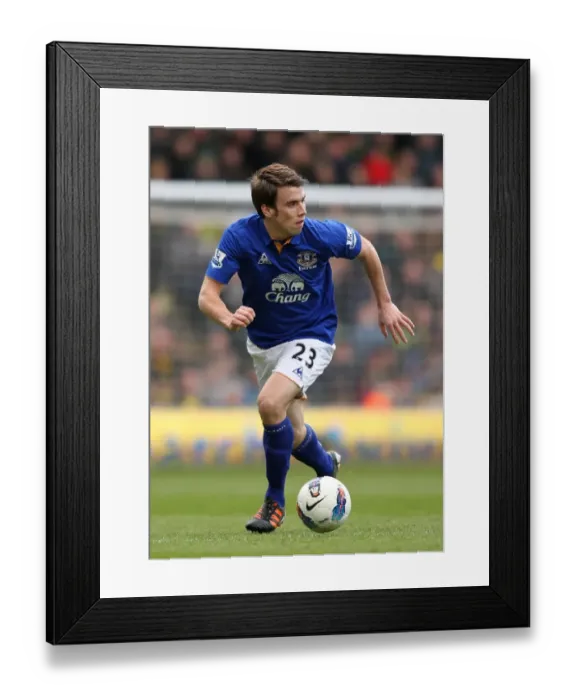 Framed Print : Seamus Coleman in Action: Everton vs. Norwich City, Premier League (07.04.2012) Framed Print : Seamus Coleman in Action: Everton vs. Norwich City, Premier League (07.04.2012)