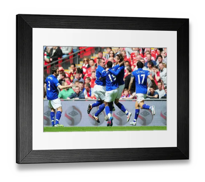 Framed Print : Everton's Jelavic Scores Historic Goal Against Liverpool in FA Cup Semi-Final at Wembley (April 14, 2012) Framed Print : Everton's Jelavic Scores Historic Goal Against Liverpool in FA Cup Semi-Final at Wembley (April 14, 2012)