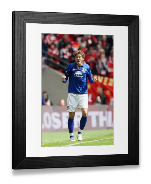 Framed Print : Everton's Jelavic Scores Opening Goal in Epic FA Cup Semi-Final Showdown vs. Liverpool at Wembley Stadium (April 14, 2012) Framed Print : Everton's Jelavic Scores Opening Goal in Epic FA Cup Semi-Final Showdown vs. Liverpool at Wembley Stadium (April 14, 2012)