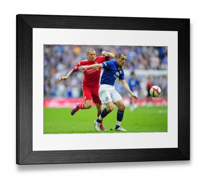 Framed Print : Osman vs Bellamy: FA Cup Semi-Final Showdown at Wembley Stadium - Everton vs Liverpool