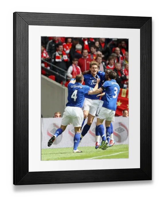 Framed Print : Everton's Jelavic Scores Opening Goal Against Liverpool in FA Cup Semi-Final at Wembley Stadium (April 14, 2012) Framed Print : Everton's Jelavic Scores Opening Goal Against Liverpool in FA Cup Semi-Final at Wembley Stadium (April 14, 2012)