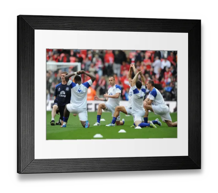 Framed Print : Everton FC at Wembley: Heitinga and Team-Mates Gear Up for Liverpool FA Cup Semi-Final Framed Print : Everton FC at Wembley: Heitinga and Team-Mates Gear Up for Liverpool FA Cup Semi-Final