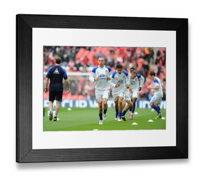 Framed Print : Everton's Tim Cahill and Team-Mates Prepare for FA Cup Semi-Final Showdown against Liverpool at Wembley Stadium (April 14, 2012) Framed Print : Everton's Tim Cahill and Team-Mates Prepare for FA Cup Semi-Final Showdown against Liverpool at Wembley Stadium (April 14, 2012)